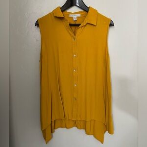 Women’s Mustard Sleeveless Button-Up Top